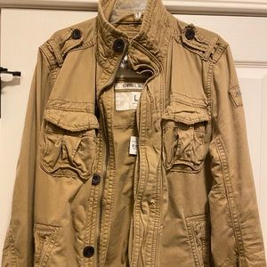 Men’s khaki jacket